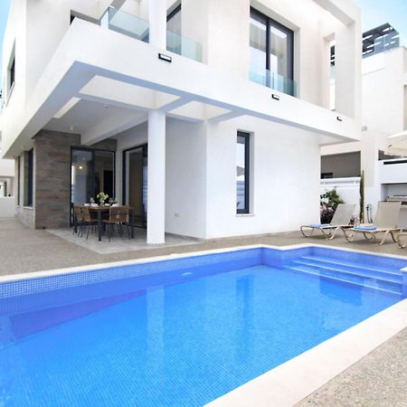 Villa Queen Isabella Protaras Exterior foto